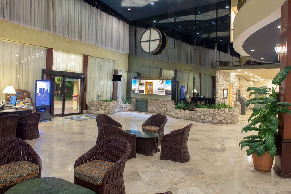 סאני איילס ביץ' Thunderbird Beach Hotel מראה פנימי תמונה